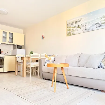 In Sunny Island Complex Appart hôtel Tchernomorets