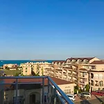 Lejlighedshotel In Sunny Island Complex
