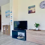 In Sunny Island Complex Aparthotel Chernomorets