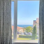 In Sunny Island Complex 4* تشيرنوموريتس