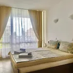 In Sunny Island Complex Lejlighedshotel 4*