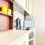 In Sunny Island Complex Aparthotel Chernomorets