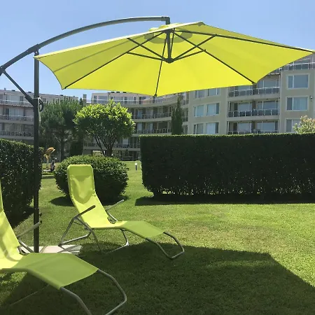 Aparthotel In Sunny Island Complex