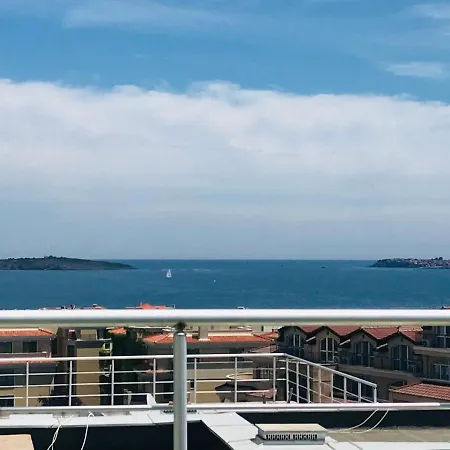 Aparthotel In Sunny Island Complex 2*