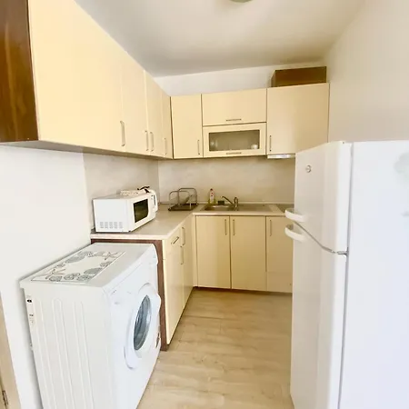 شقة فندقية In Sunny Island Complex تشيرنوموريتس