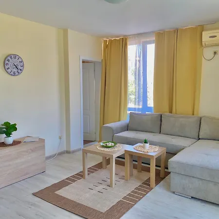 In Sunny Island Complex Appart hôtel