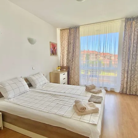 Appart hôtel In Sunny Island Complex 4*