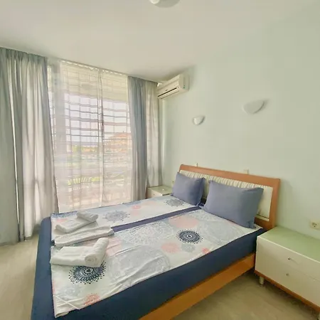 Appart hôtel In Sunny Island Complex 4*