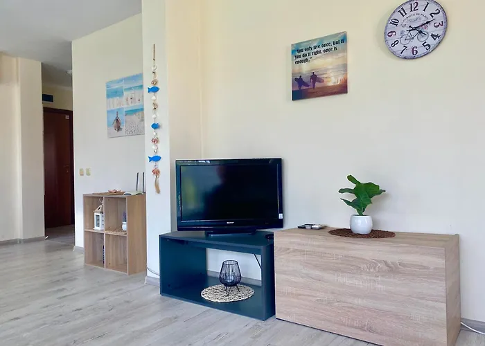 In Sunny Island Complex Ξενοδοχείο με διαμερίσματα Τσερνομόρετς