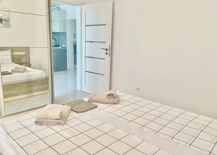 In Sunny Island Complex Ξενοδοχείο με διαμερίσματα 4*