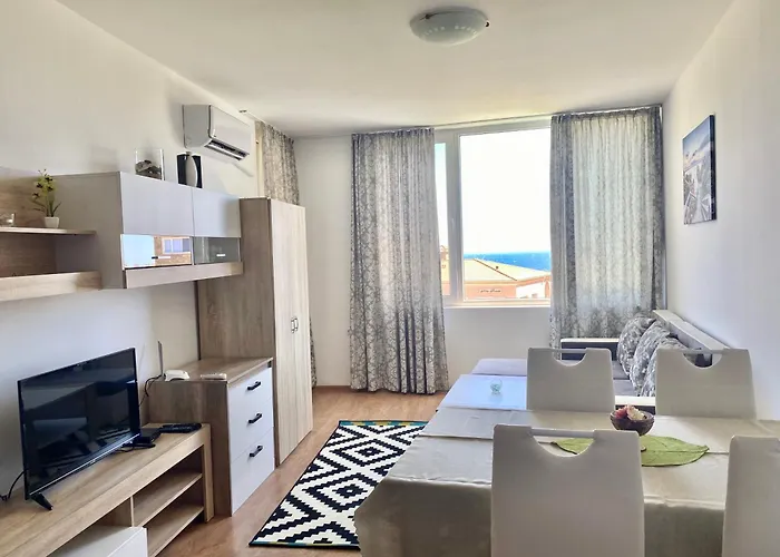 In Sunny Island Complex Ξενοδοχείο με διαμερίσματα 4*